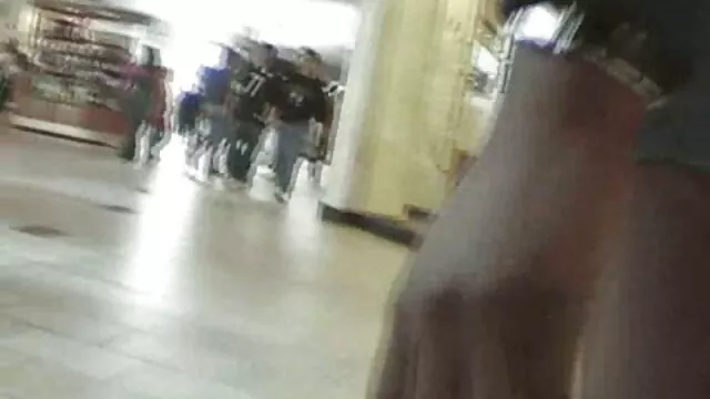 Καυτό πορνό χωρίς εγγραφή  Μπάρα βίδωμα Κοκαλιάρα Μελαχρινή χχχ lesbian στο μπάνιο.
